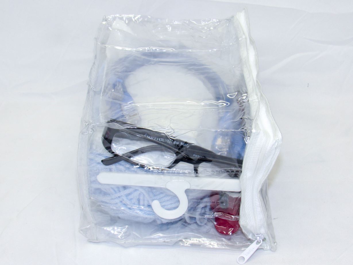 Heavy Duty Vinyl Zippered Storage Bags Clear 8″ x 6″ x 5″ 1 Gallon