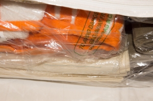 10-Pack Heavy Duty Vinyl Zippered Storage Bags Clear 20" x 23" x 8" 15.9 Gallon - Image 4